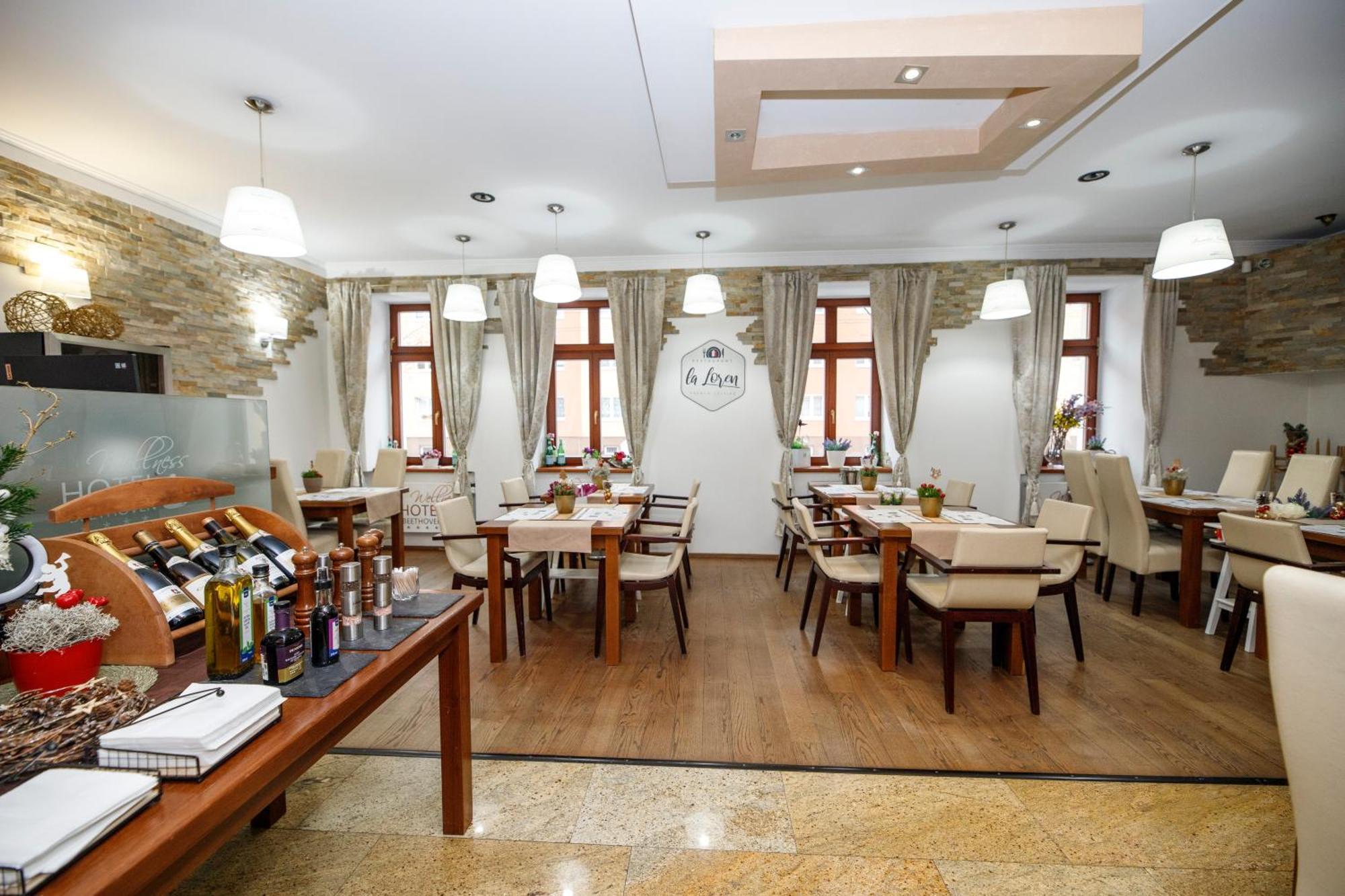 Wellness Hotel Beethoven Chomutov Exterior photo