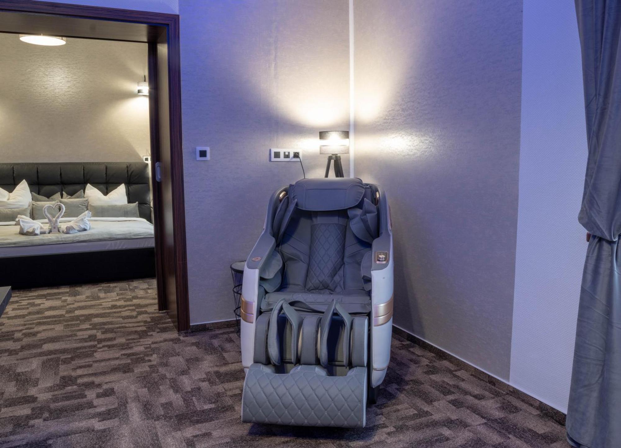 Wellness Hotel Beethoven Chomutov Exterior photo